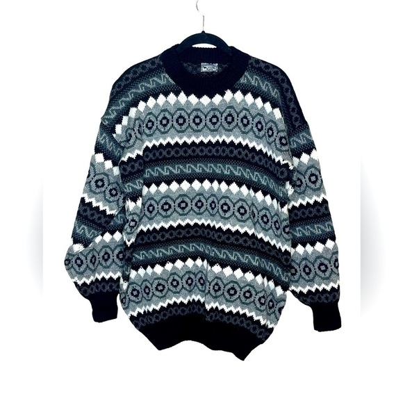 ALPACA CONNECTION Geometric Pullover Sweater - Picture 1 of 3